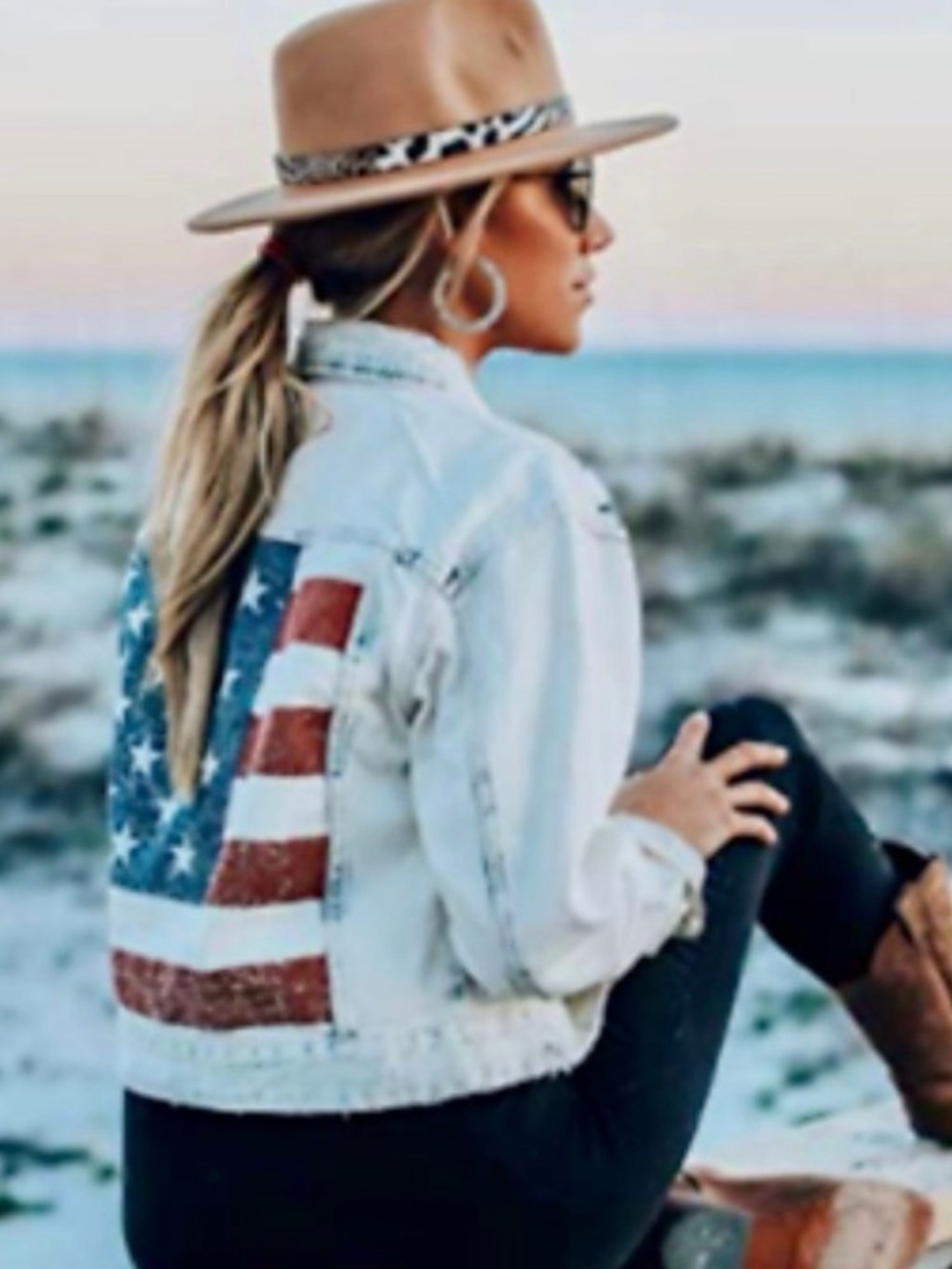 bLANKNYC Denim Jacket Blue Red Stars Stripes American Flag Acid Wash M, NWT